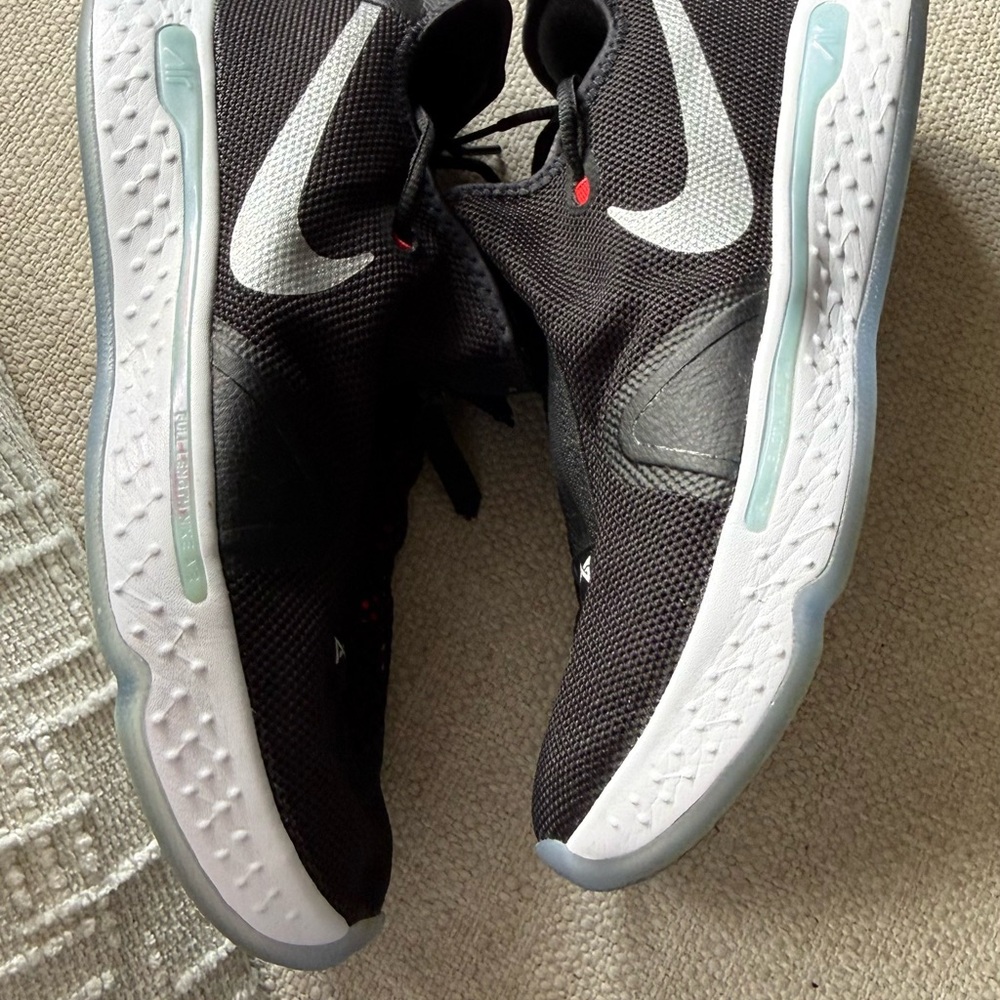 Nike PG 4 Men’s 8.5 Basketball Shoes Black Sneakers CD5079-001 Zipper & Lace Up - Picture 3 of 7